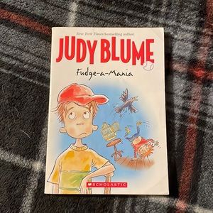 Judy Blume - Fudge-a-Mania - softcover book